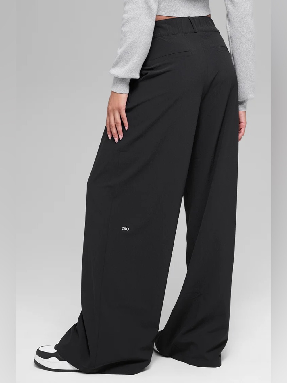 Alo Yoga High-Waist Dreamscape Trouser Black - Picture 2 of 12